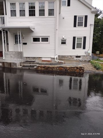 60 Washington Street 60, Wellesley, MA 02481