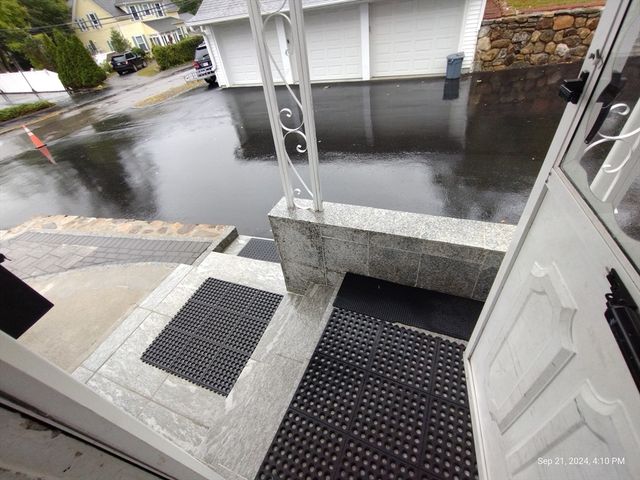 60 Washington Street 60, Wellesley, MA 02481