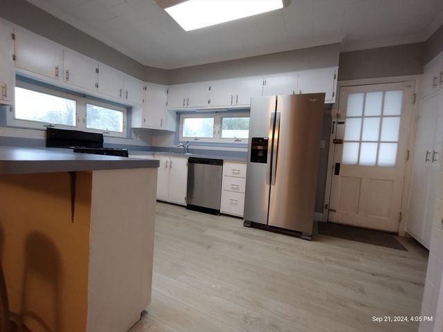 60 Washington Street 60, Wellesley, MA 02481