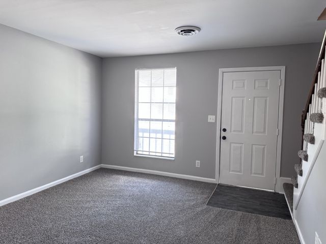 1510 W Knollwood Cir Apt 3, Clarksville, TN 37043