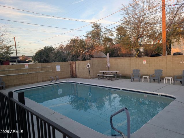 3039 N 38TH Street 1, Phoenix, AZ 85018