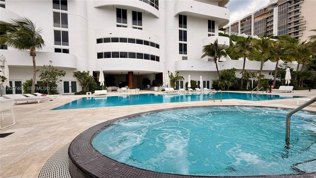 6365 Collins Ave 2201, Miami Beach, FL 33141