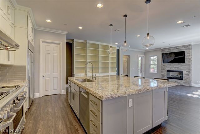 11280 Granite Ridge Drive 1041, Las Vegas, NV 89135
