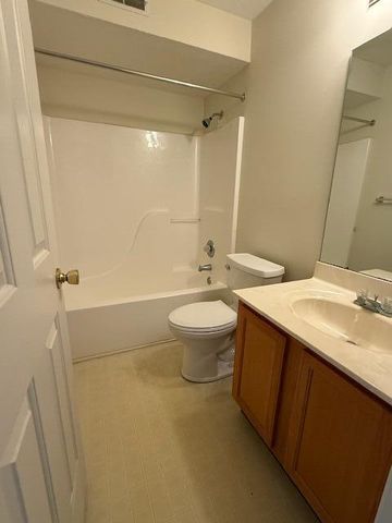 215 Cave Run Drive, 2, Erlanger, KY 41018