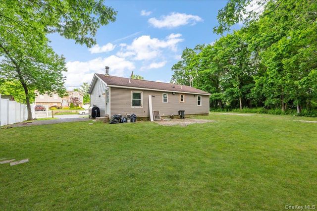 12 Lewis Street, Wyandanch, NY 11798