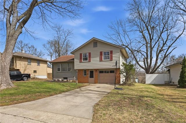 3527 S Adams Avenue, Independence, MO 64055