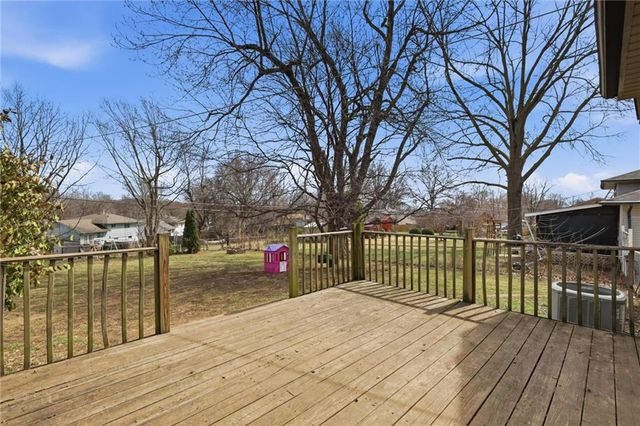 3527 S Adams Avenue, Independence, MO 64055