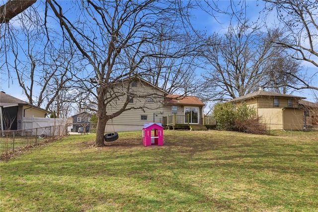 3527 S Adams Avenue, Independence, MO 64055