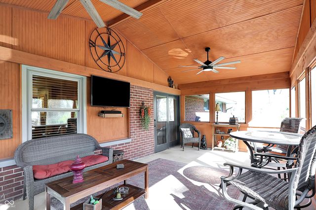 11833 Hoster Road, Carmel, IN 46033