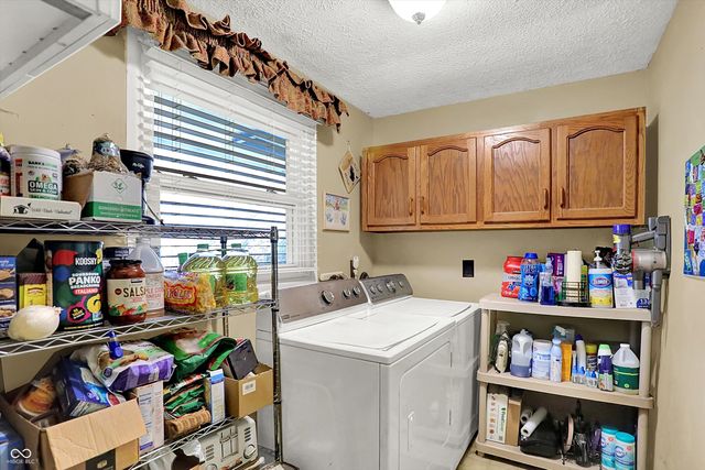 11833 Hoster Road, Carmel, IN 46033