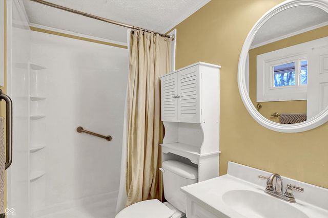 11833 Hoster Road, Carmel, IN 46033