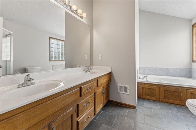 1204 Dogwood Drive, Greenwood, MO 64034