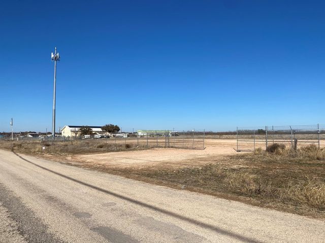 4276 Dan Hanks Road, San Angelo, TX 76904