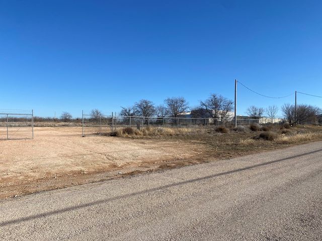 4276 Dan Hanks Road, San Angelo, TX 76904