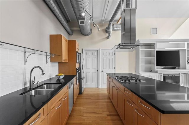 3820 Roswell NE Road 903, Atlanta, GA 30342