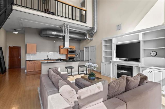 3820 Roswell NE Road 903, Atlanta, GA 30342