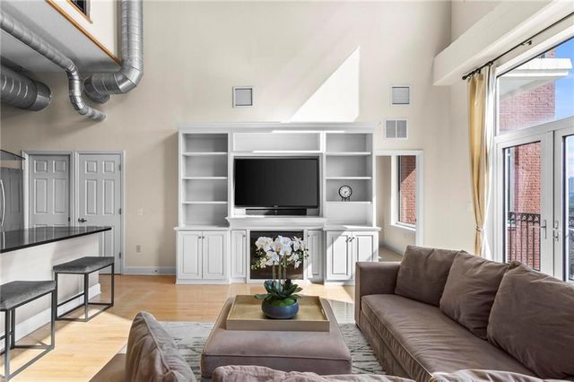 3820 Roswell NE Road 903, Atlanta, GA 30342