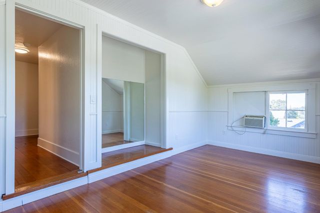 375 Linden Ave, Auburn, CA 95603