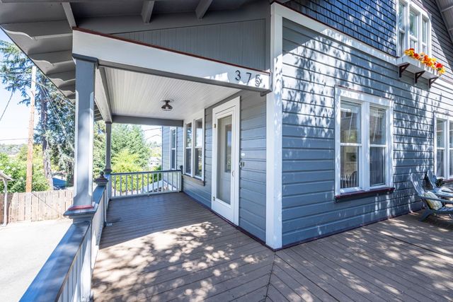 375 Linden Ave, Auburn, CA 95603
