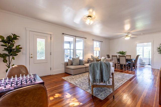 375 Linden Ave, Auburn, CA 95603