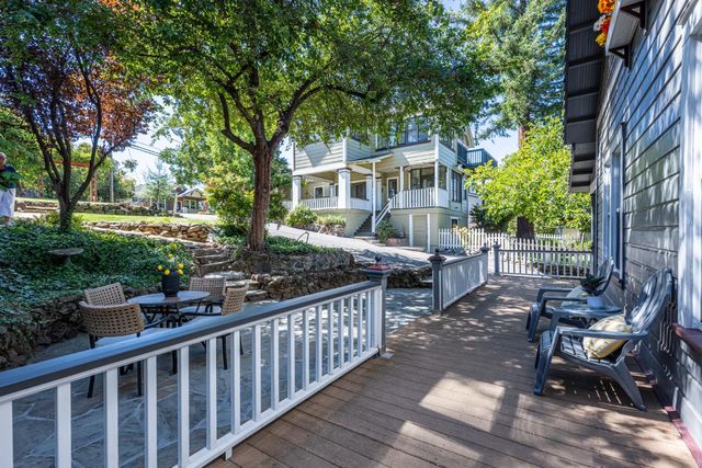 375 Linden Ave, Auburn, CA 95603