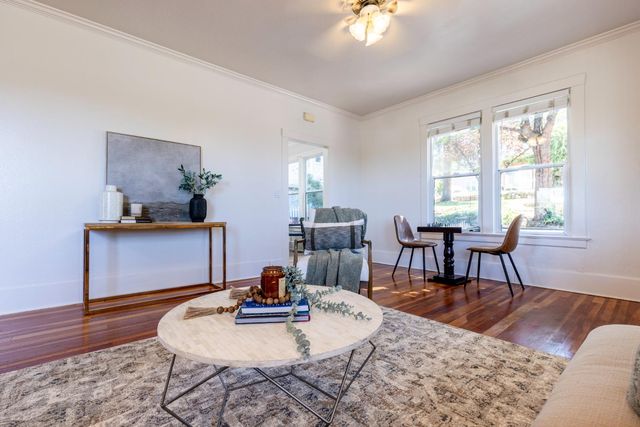 375 Linden Ave, Auburn, CA 95603
