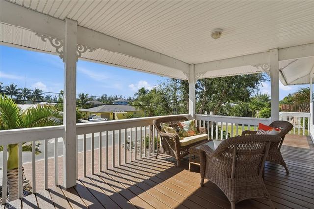 5304 Ann Arbor DR, Bokeelia, FL 33922