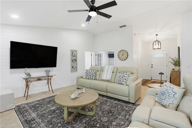 5304 Ann Arbor DR, Bokeelia, FL 33922