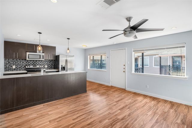 309 Stratford Street 18, Houston, TX 77006