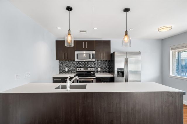 309 Stratford Street 18, Houston, TX 77006