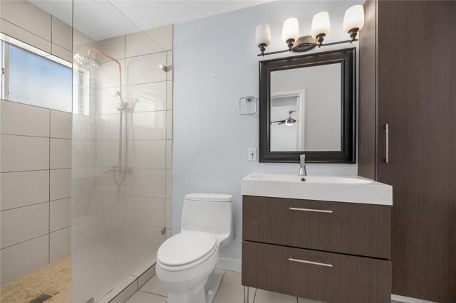 309 Stratford Street 18, Houston, TX 77006