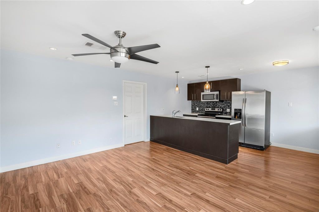 309 Stratford Street 18, Houston, TX 77006