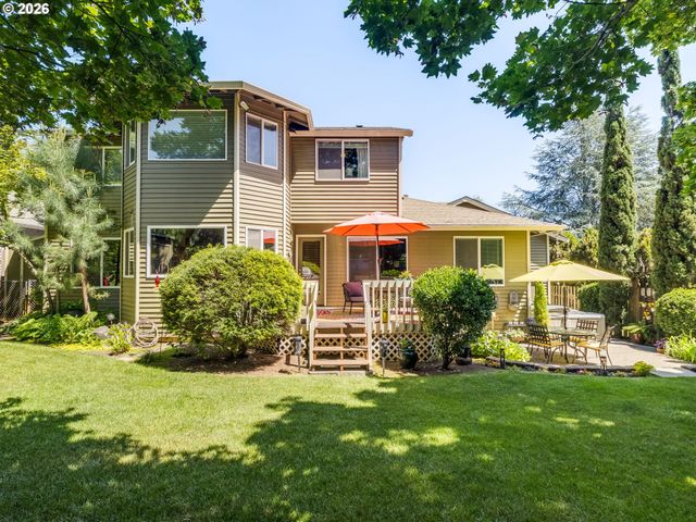 16843 Nw YORKTOWN Dr, Beaverton, OR 97006