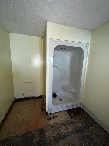 6 Green Acre NE Road, Rome, GA 30165