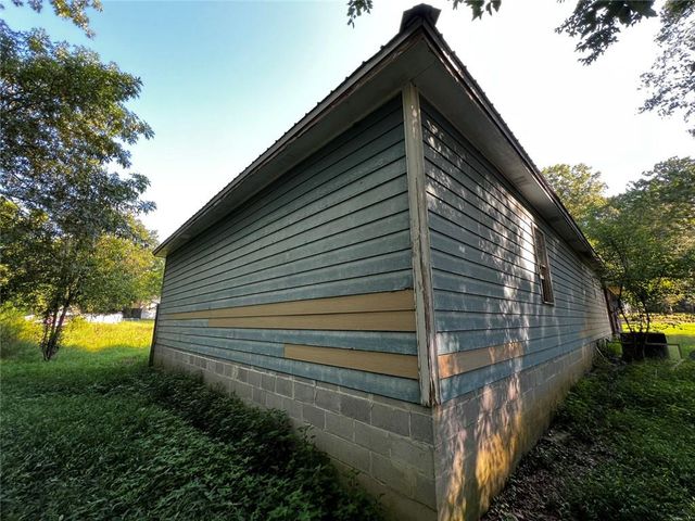 6 Green Acre NE Road, Rome, GA 30165