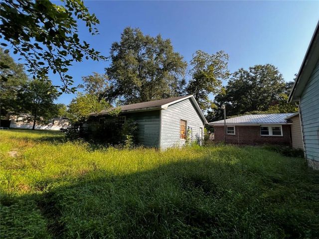 6 Green Acre NE Road, Rome, GA 30165