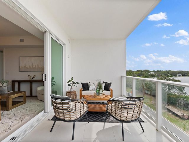 1020 SUNSET POINT ROAD 410, Clearwater, FL 33755