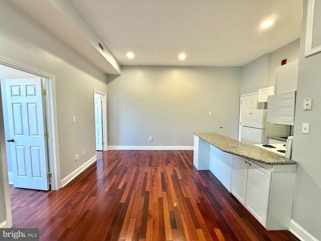 1769-00 FRANKFORD AVE, Philadelphia, PA 19125