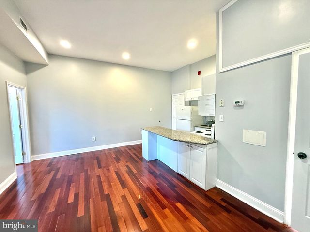 1769-00 FRANKFORD AVE, Philadelphia, PA 19125