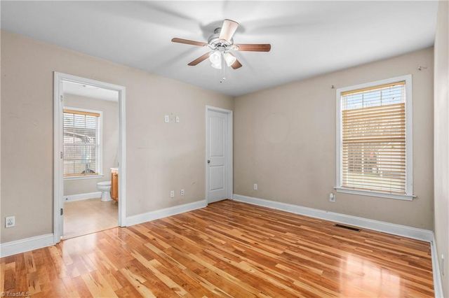 2829 Old US Highway 421 W, Yadkinville, NC 27055