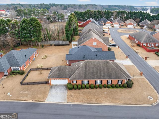 2150 Stockton Walk Way, Snellville, GA 30078