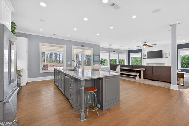 6509 Snug Harbor Court, Flowery Branch, GA 30542