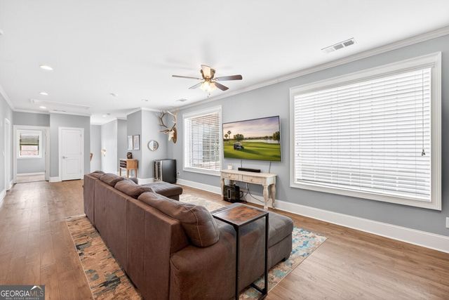 6509 Snug Harbor Court, Flowery Branch, GA 30542