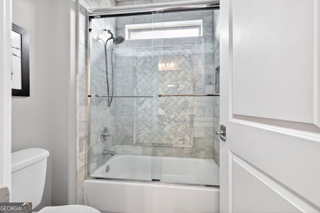 6509 Snug Harbor Court, Flowery Branch, GA 30542