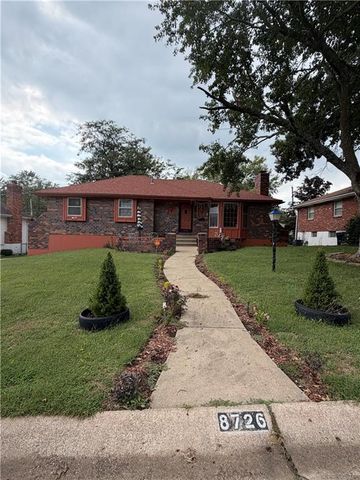 8726 Tennessee Street, Kansas City, MO 64138