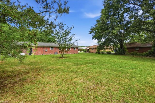3716 Nansemond PW, Suffolk, VA 23435