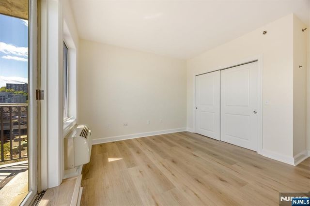 6315 City Place, Edgewater, NJ 07020