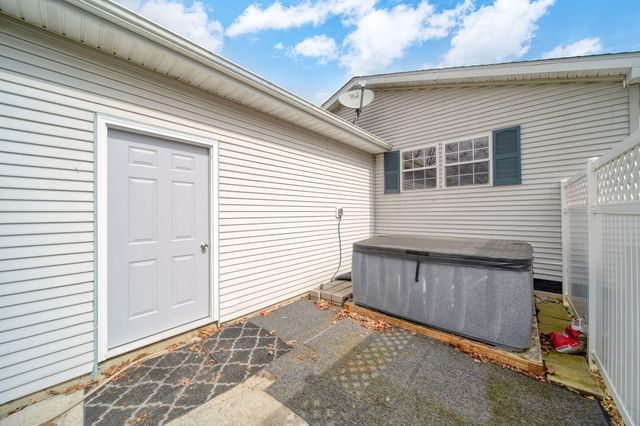 701 Missouri River Drive, Adrian City, MI 49221