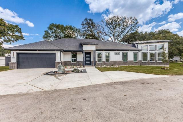 18508 Hickory Circle, Kemp, TX 75143