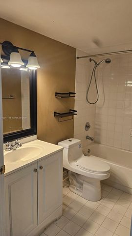 6801 Harding Ave 217, Miami Beach, FL 33141